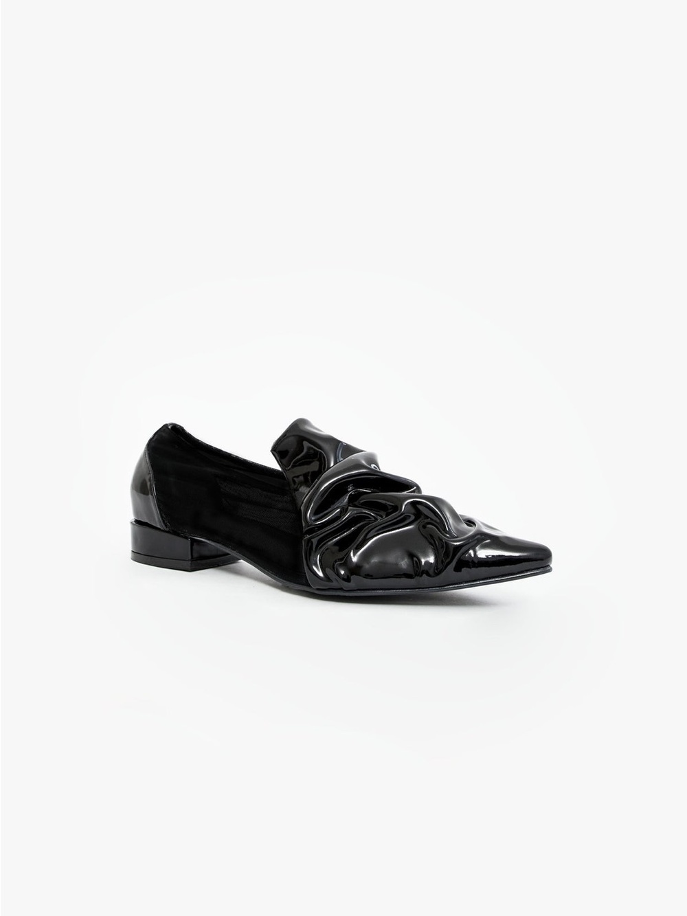 NORA LOZZA MONSERRAT Women's Black Patent Ruched Pointed Flats